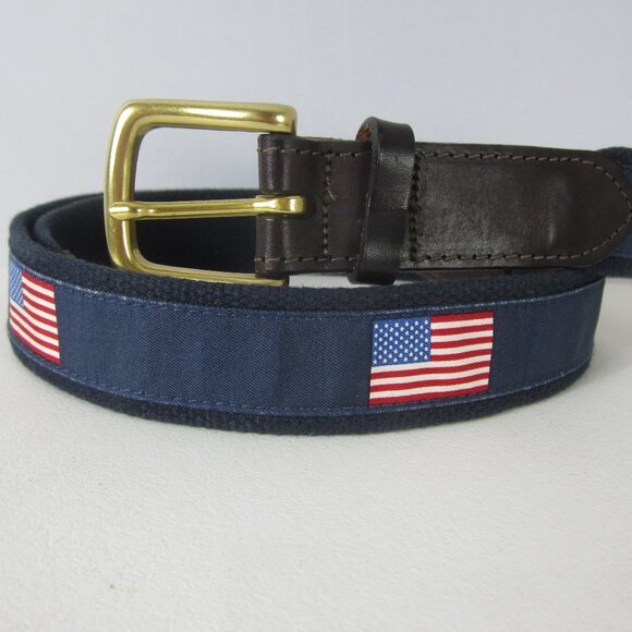 Vineyard Vines Belt Mens 44 Navy  Blue American Flag Brown Leather Buckle USA - Picture 3 of 8